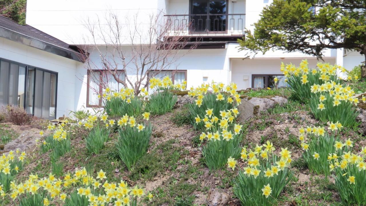 Coro Coro Guest House Biei Exterior photo